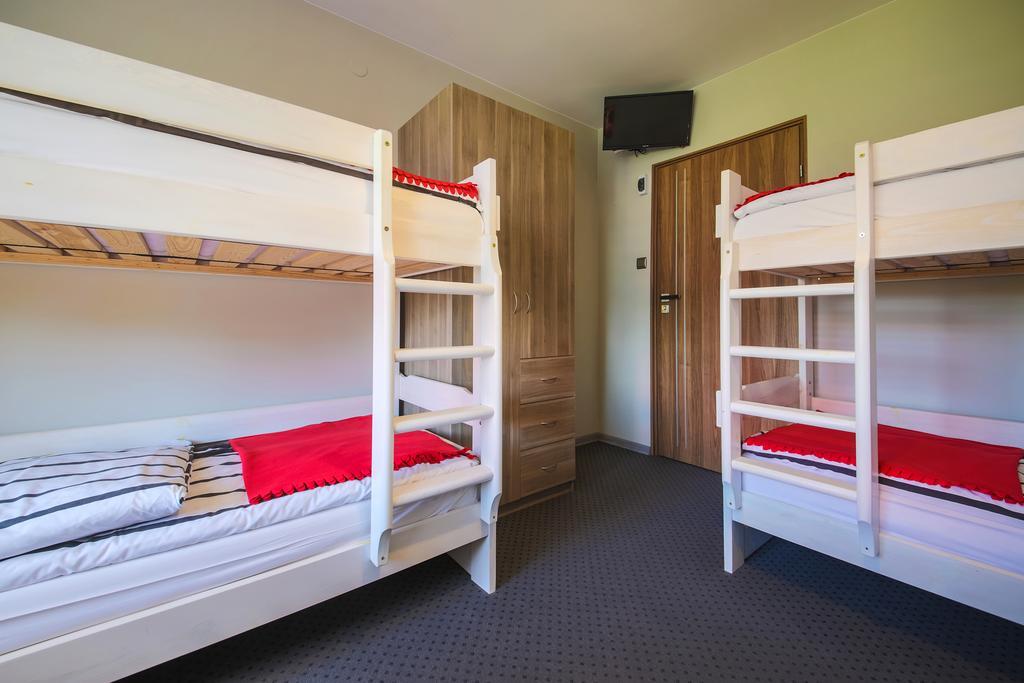 B&M Guesthouse オシフィエンチム エクステリア 写真